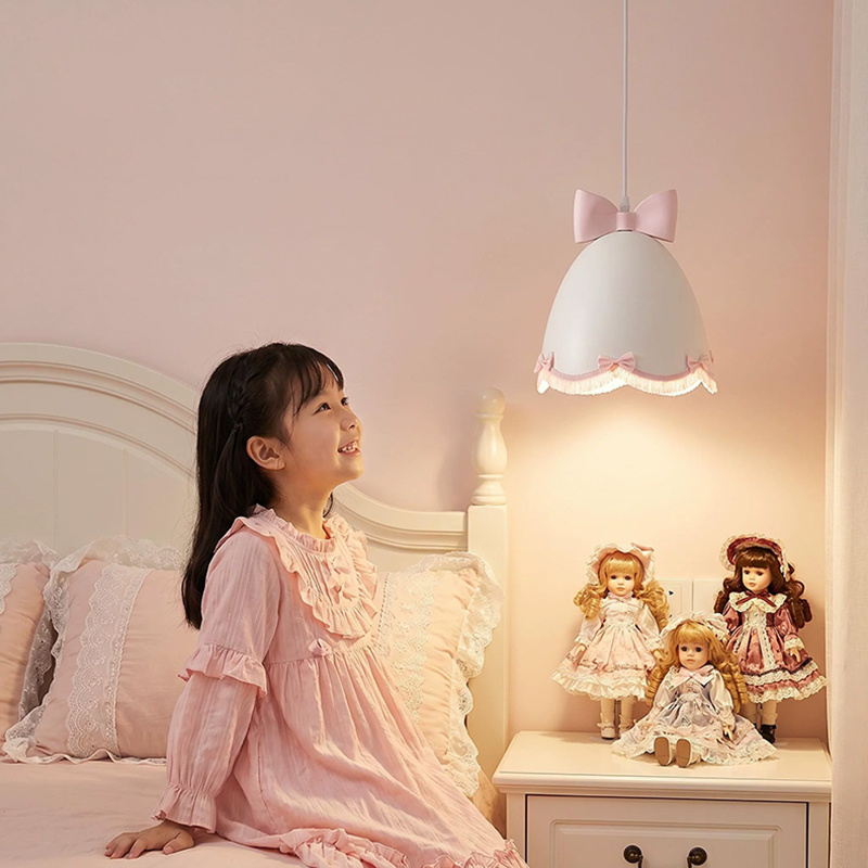 Franse crèmekleurige prinsesse - Baby Nursery Chandelier recensie en prijs