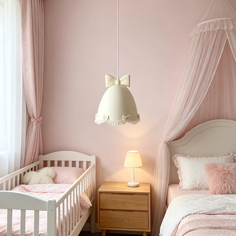 Franse crèmekleurige prinsesse - Baby Nursery Chandelier recensie en prijs